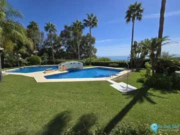 2 bedroom Apartment for Sale in Torrequebrada-83661