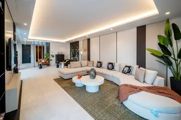 6 bedroom House for Sale in El Paraiso-47955