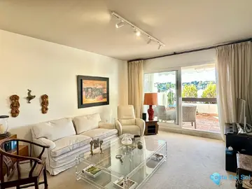 2 bedroom Apartment for Sale in Nueva Andalucía-83666