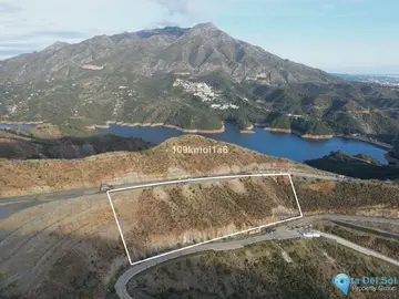 13931m2 Plot for Sale in Benahavís-48116