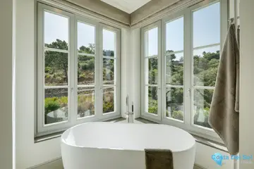 5 bedroom House for Sale in Benahavís-48180