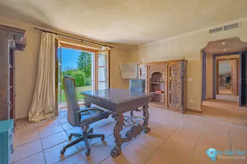 10 bedroom House for Sale in Estepona-48202