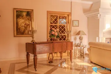 6 bedroom House for Sale in Nueva Andalucía-48244