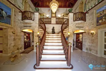 6 bedroom House for Sale in Nueva Andalucía-48258