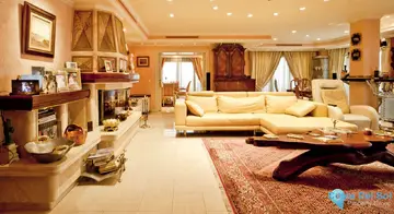 6 bedroom House for Sale in Nueva Andalucía-48270