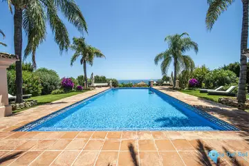 3 bedroom House for Sale in Sierra Blanca-48274