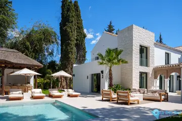 5 bedroom House for Sale in Nueva Andalucía-48279
