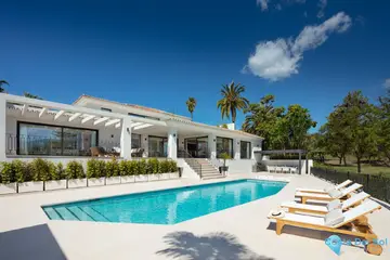 5 bedroom House for Sale in Nueva Andalucía-48367