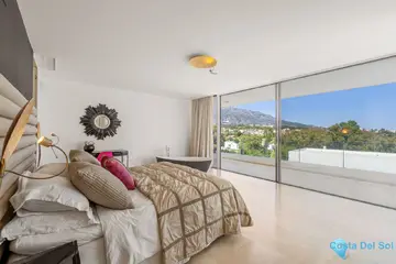 7 bedroom House for Sale in Nueva Andalucía-48374