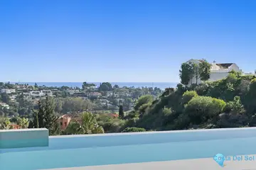 6 bedroom House for Sale in El Paraiso-48459