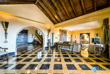 6 bedroom House for Sale in Sierra Blanca-48493