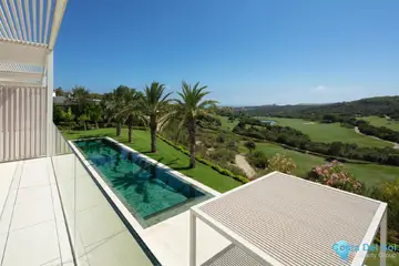 5 bedroom House for Sale in Casares-48517