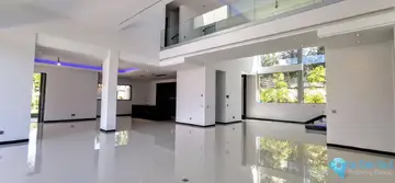 6 bedroom House for Sale in Guadalmina Baja-48641