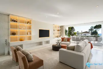 4 bedroom House for Sale in Marbella-49011