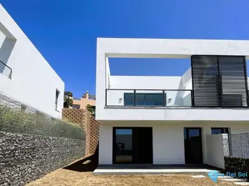3 bedroom House for Sale in Riviera del Sol-83711