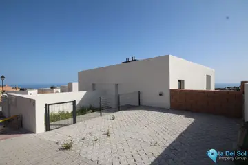 3 bedroom House for Sale in Riviera del Sol-83717