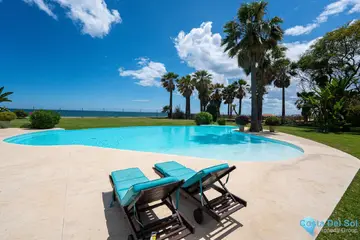 9 bedroom House for Sale in Estepona-49127