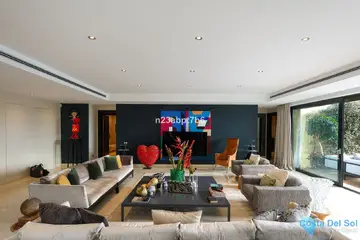 4 bedroom House for Sale in Puerto Banús-49181