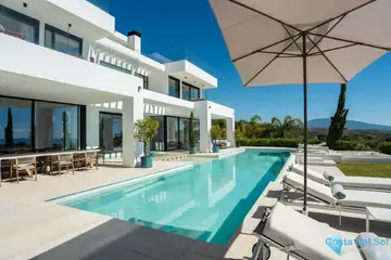 9 bedroom House for Sale in Estepona-49208