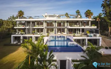 7 bedroom House for Sale in Sotogrande Costa-49272