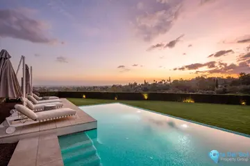 6 bedroom House for Sale in La Quinta-49332