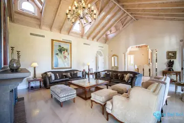 5 bedroom House for Sale in The Golden Mile-49346