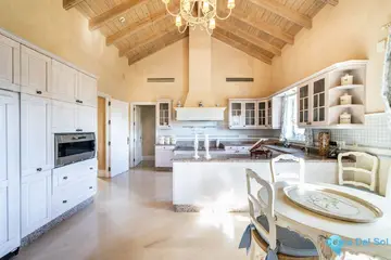 5 bedroom House for Sale in The Golden Mile-49351