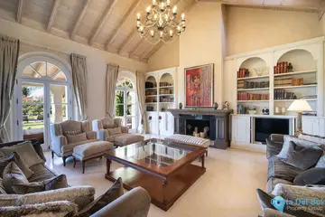 5 bedroom House for Sale in Marbella-49345