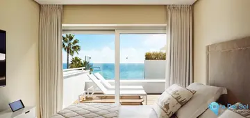 5 bedroom House for Sale in The Golden Mile-49360