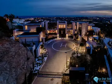 8 bedroom House for Sale in La Quinta-49441