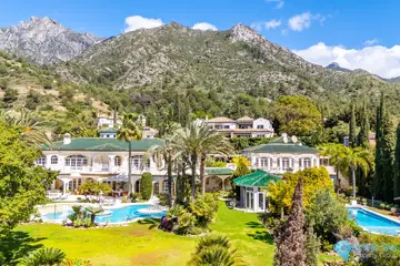14 bedroom House for Sale in The Golden Mile-49452