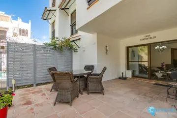 2 bedroom Apartment for Sale in New Golden Mile-49696