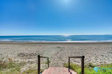 2 bedroom Apartment for Sale in New Golden Mile-50027