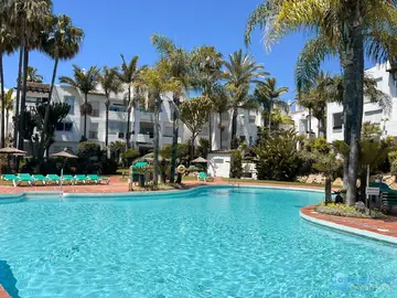 4 bedroom Apartment for Sale in Costalita