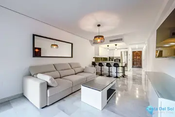 3 bedroom Apartment for Sale in Sierra Blanca-83823