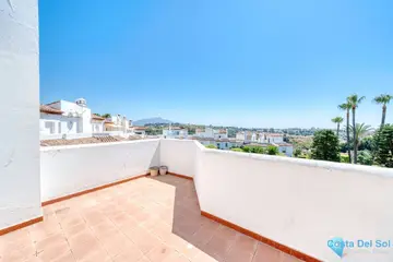 3 bedroom House for Sale in Bel Air-50967