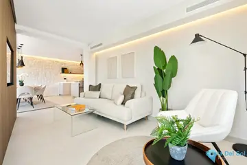 2 bedroom Apartment for Sale in San Pedro de Alcántara-51008