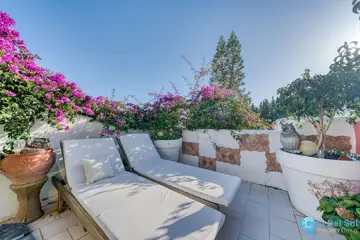 3 bedroom House for Sale in Bel Air-51078