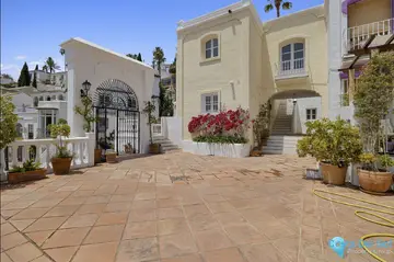 3 bedroom House for Sale in La Heredia-51400