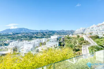 3 bedroom Apartment for Sale in Estepona-51462