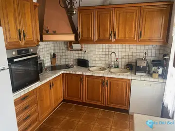 5 bedroom House for Sale in New Golden Mile-51937