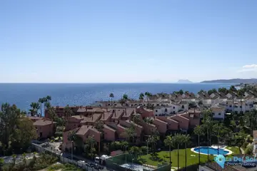 3 bedroom Apartment for Sale in Estepona-52113