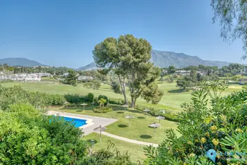 2 bedroom Apartment for Sale in Aloha-52355