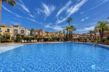 2 bedroom Apartment for Sale in Puerto Banús-52429