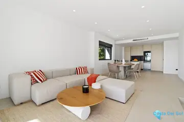 5 bedroom House for Sale in New Golden Mile-52476