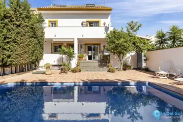 4 bedroom House for Sale in San Pedro de Alcántara-52919