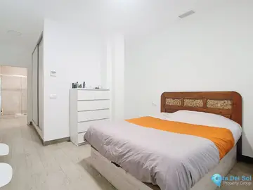 3 bedroom Apartment for Sale in Málaga Centro-83868