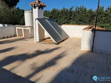 5 bedroom House for Sale in Estepona-53345