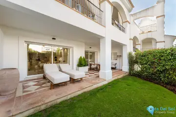 3 bedroom Apartment for Sale in Marbella-53474