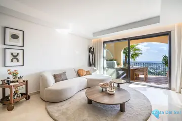 3 bedroom Apartment for Sale in La Quinta-53597